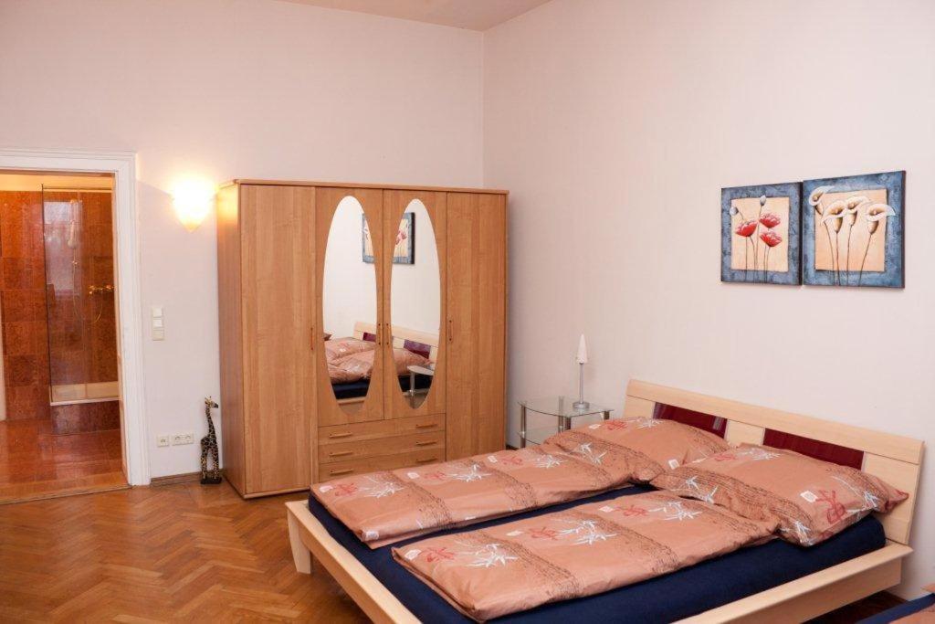 Raisa Apartments Fuenkhgasse Pressbaum Exterior foto