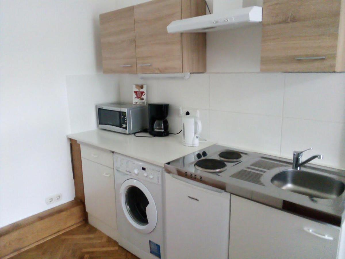 Raisa Apartments Fuenkhgasse Pressbaum Exterior foto